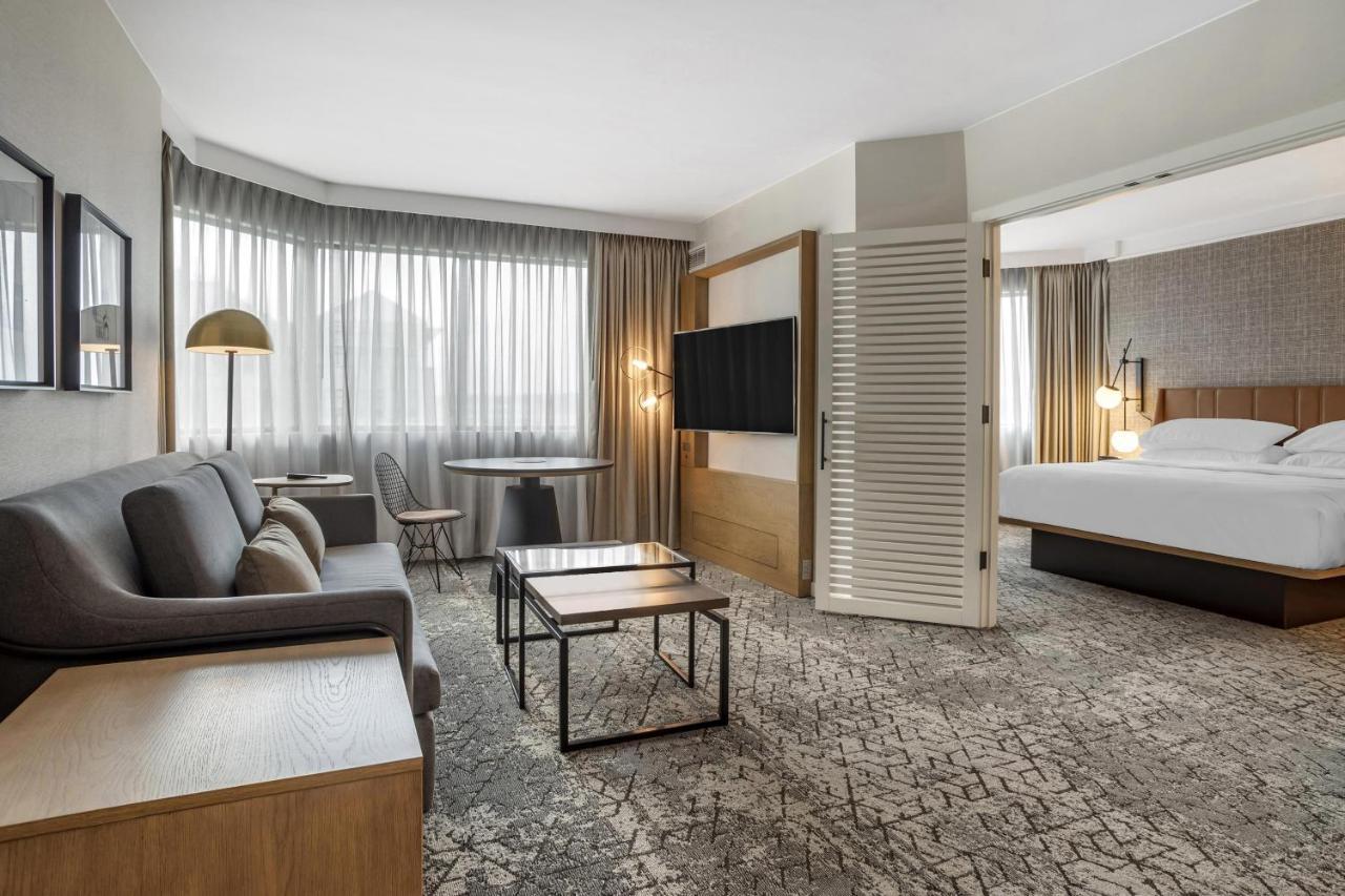 Sheraton Suites Wilmington Downtown Extérieur photo