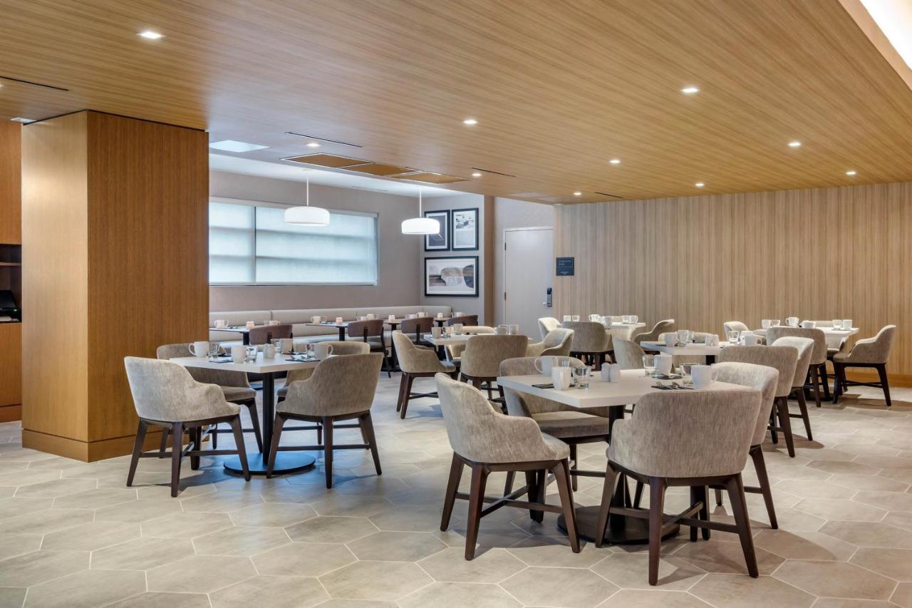 Sheraton Suites Wilmington Downtown Extérieur photo