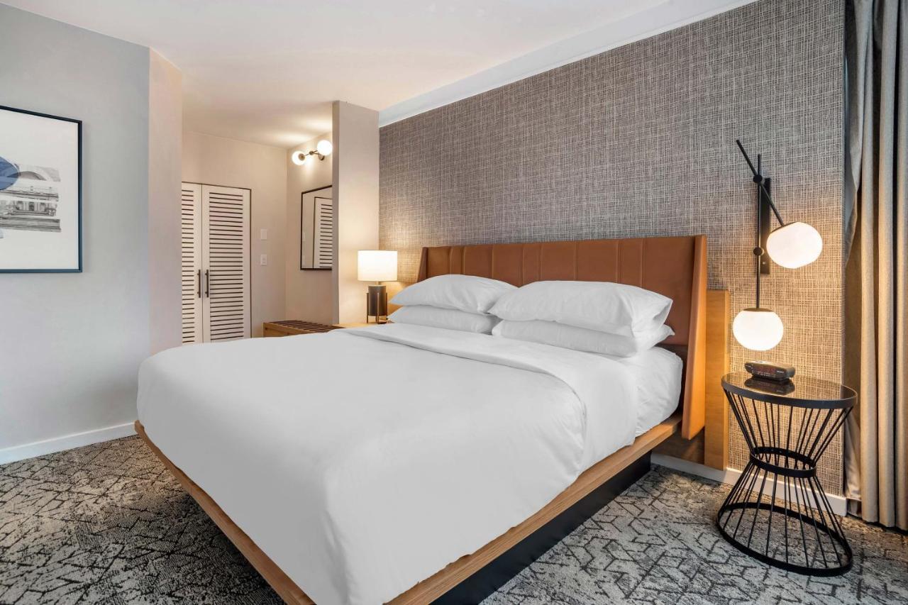 Sheraton Suites Wilmington Downtown Extérieur photo