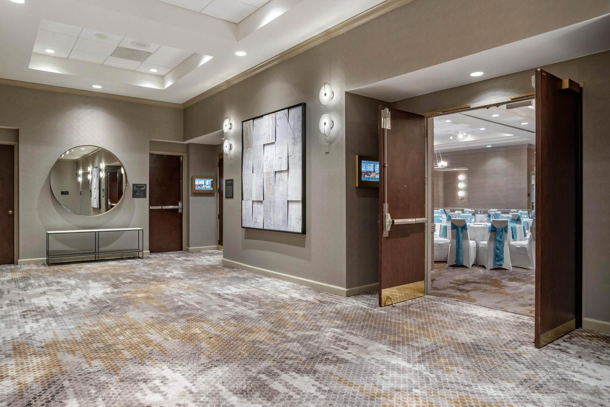 Sheraton Suites Wilmington Downtown Extérieur photo