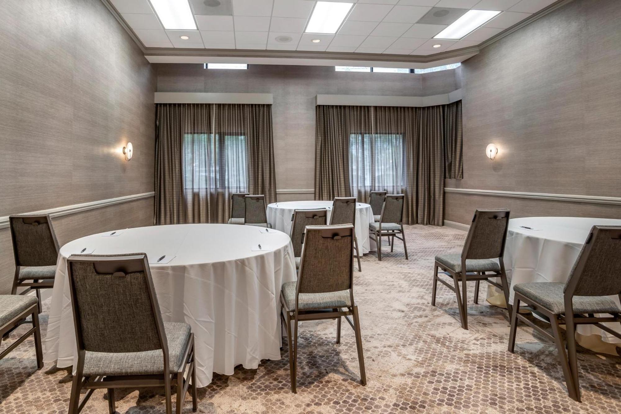 Sheraton Suites Wilmington Downtown Extérieur photo